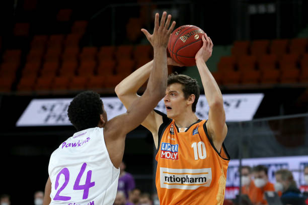 力不容小觑 力不容小觑